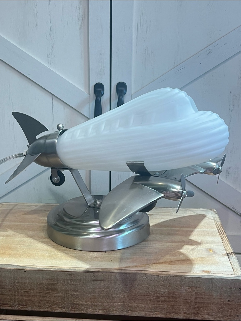 Vintage Art Deco Lowe's Luminaire DC-3 Plane Airplane Lamp Frosted Glass
